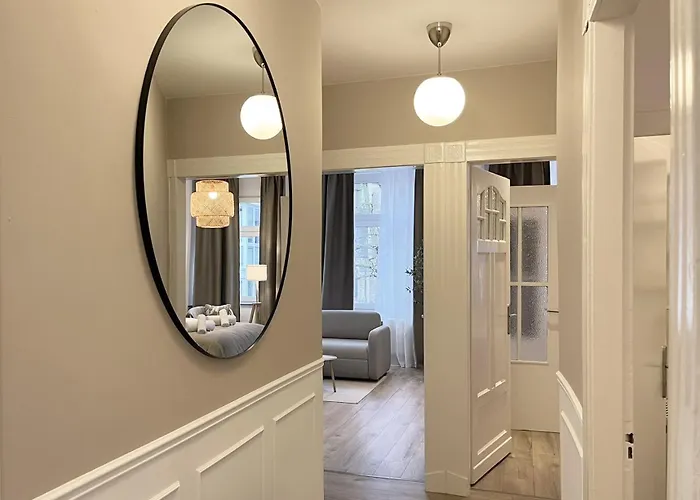 Appartement Domblick 1 I Zentral I Parkplatz I Naehe Veltins-arena