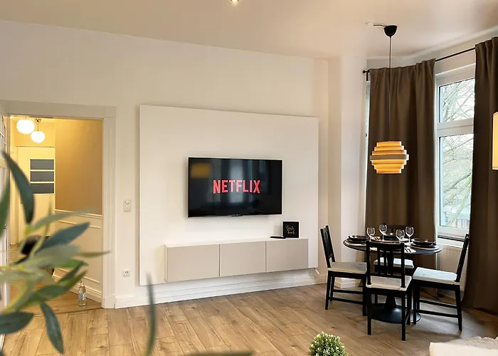 Domblick 1 I Zentral I Parkplatz I Naehe Veltins-arena Appartement *