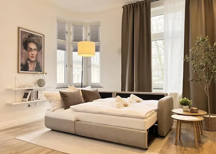 Domblick 1 I Zentral I Parkplatz I Naehe Veltins-arena *